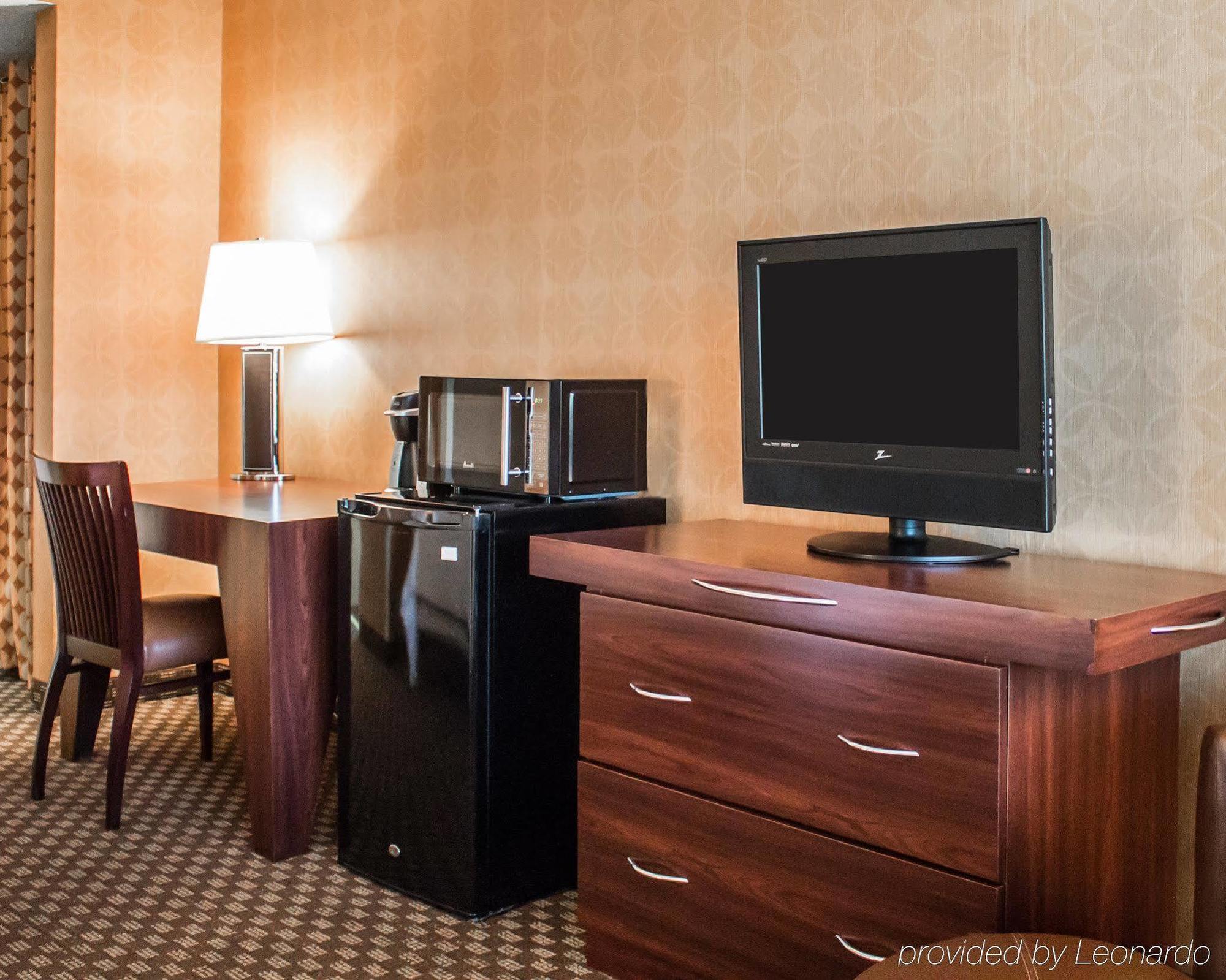Hotel The Woodlands 3*